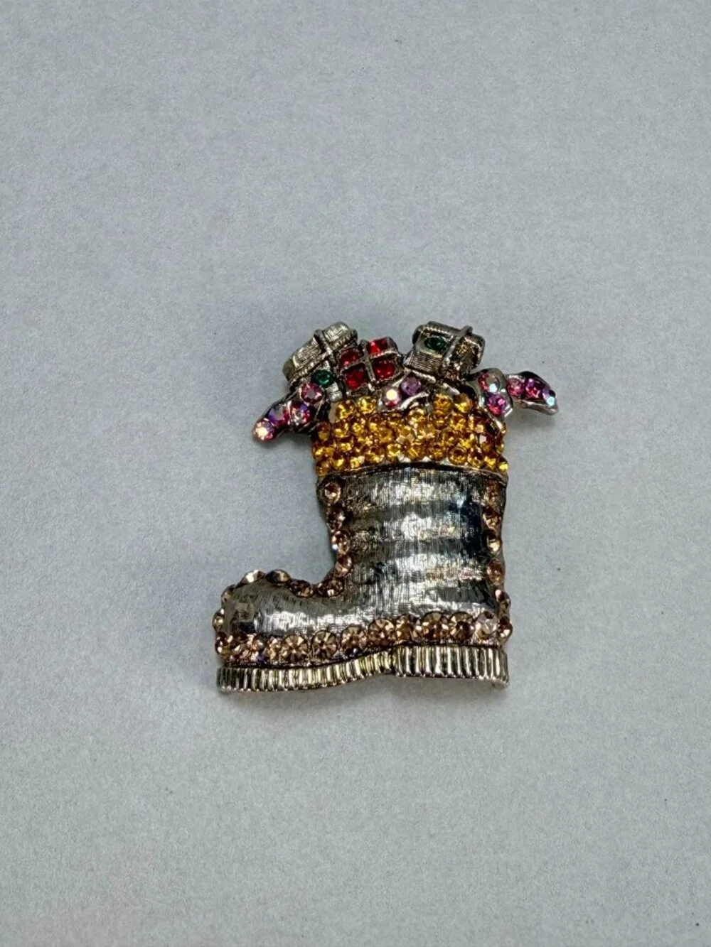 Vintage Christmas Stocking Brooch Rhinestone Enamel Gifts Holiday Pin Gold Tone